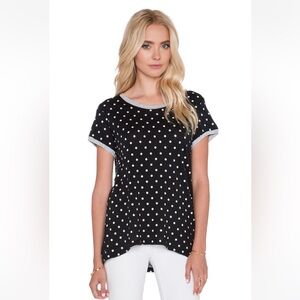 Sundry 💙 navy polka dot top